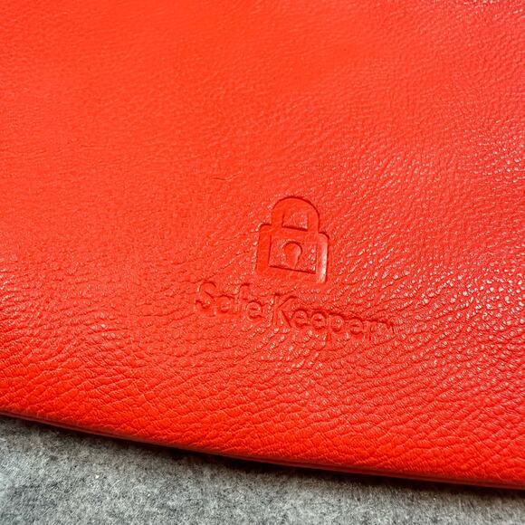 Safe Keeper Coral Red Wristlet Wallet Purse - Picture 2 of 8